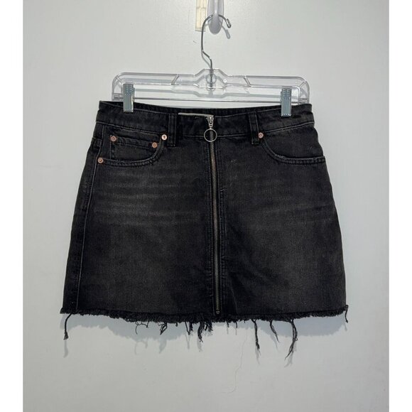 NWT Free People Black Denim Zip Front Mini Skirt Womens Size 28 Raw Hem - Picture 2 of 9